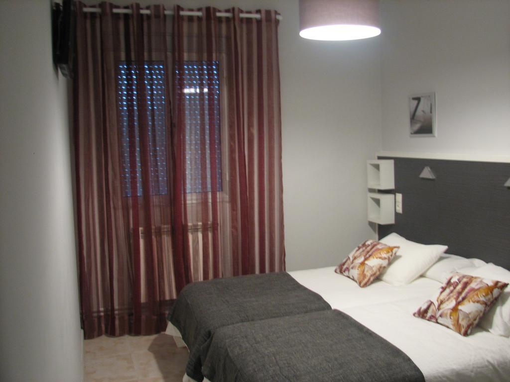 Hostal Meson Do Loyo Portomarin Oda fotoğraf