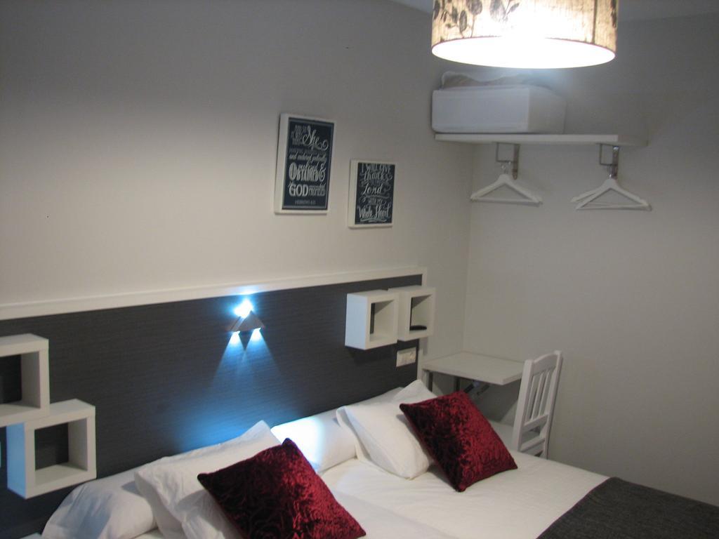 Hostal Meson Do Loyo Portomarin Oda fotoğraf